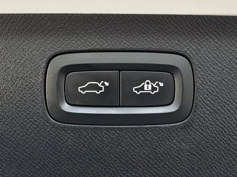Used 2018 Volvo XC90 T6 Inscription w/ Convenience Package AWD/4WD image 50
