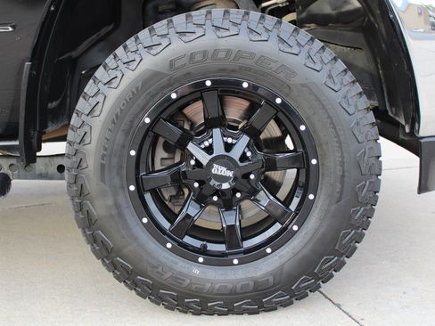 Used 2022 RAM 2500 Tradesman image 40