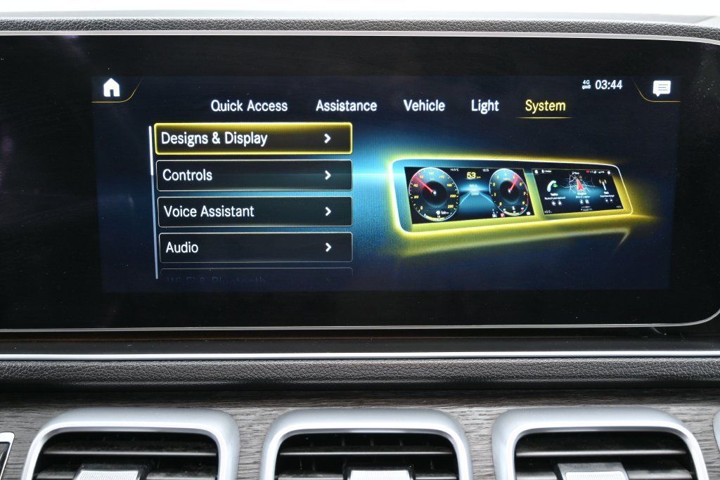 Used 2022 Mercedes-Benz GLE 350 4MATIC w/ Premium Package image 30