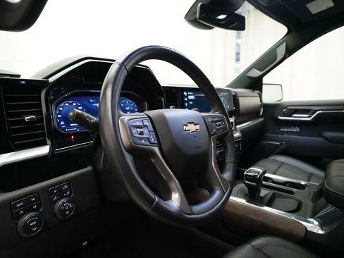 Certified 2023 Chevrolet Silverado 1500 High Country w/ Z71 Off-Road Package image 8