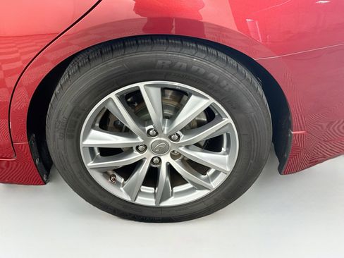 Used 2015 INFINITI Q50 Premium w/ Navigation Package RWD image 11