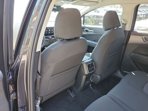 New 2026 Kia Sportage LX FWD image 16