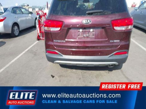 Used 2017 Kia Sorento EX w/ EX Advanced Touring Package image 32
