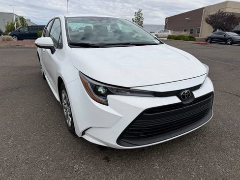 Certified 2025 Toyota Corolla LE FWD image 3