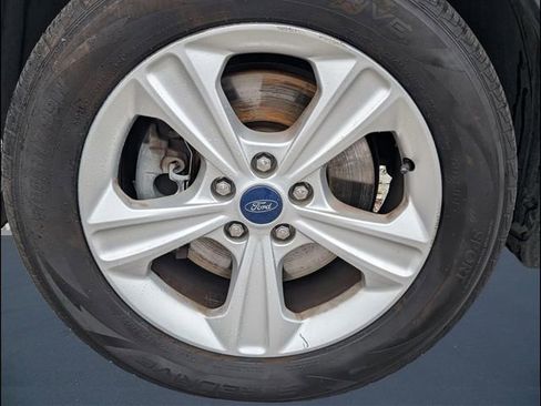 Used 2016 Ford Escape SE w/ SE Leather Comfort Package FWD image 20