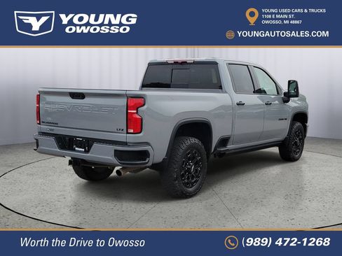 Used 2024 Chevrolet Silverado 2500 LTZ w/ LTZ Plus Package AWD/4WD image 3