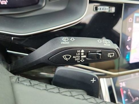 Used 2021 Audi Q8 Prestige w/ Prestige Package AWD/4WD image 42