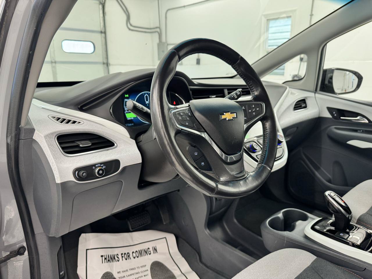 Used 2021 Chevrolet Bolt LT FWD image 14