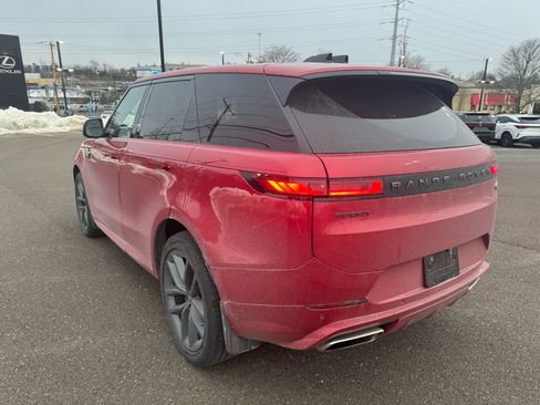 Used 2023 Land Rover Range Rover Sport SE Dynamic image 6