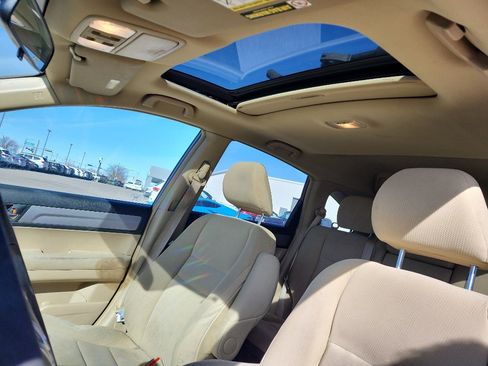 Used 2010 Honda CR-V EX image 15