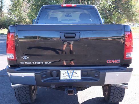 Used 2008 GMC Sierra 2500 SLT w/ Convenience Package image 6