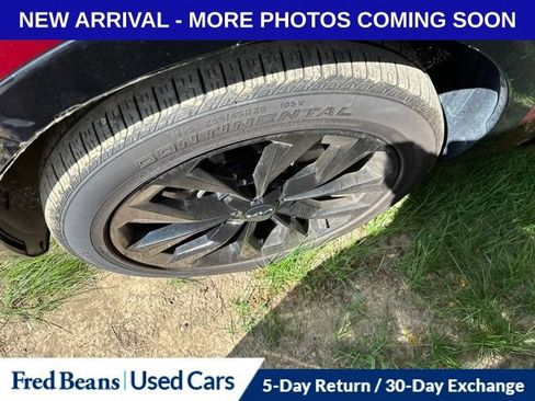 Used 2023 Kia Sorento SX AWD/4WD image 5