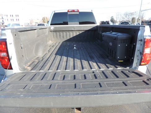 Used 2016 Chevrolet Silverado 3500 LT w/ LT Convenience Package image 19