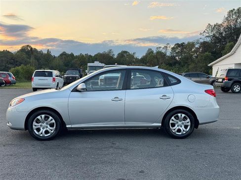 Used 2009 Hyundai Elantra GLS image 11