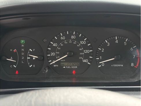 Used 2001 Toyota Camry LE FWD image 15