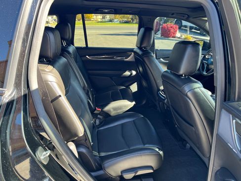 Used 2021 Cadillac XT6 Sport image 8