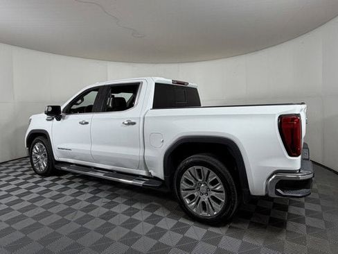 Used 2020 GMC Sierra 1500 SLT image 3