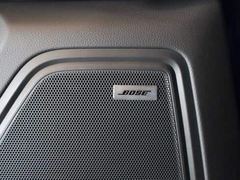 New 2026 Porsche Macan S image 23