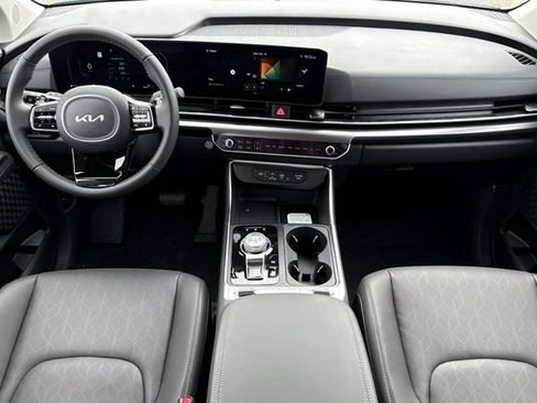 New 2026 Kia Carnival SX image 15