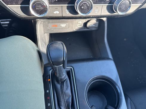 Used 2022 Honda Civic Sport image 19