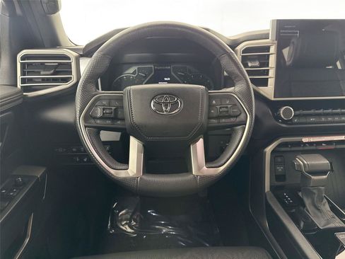 Used 2025 Toyota Tundra SR5 w/ SR5 Premium Package RWD image 29