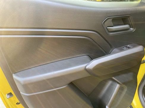 Used 2023 Chevrolet Colorado Trail Boss w/ Technology Package image 29