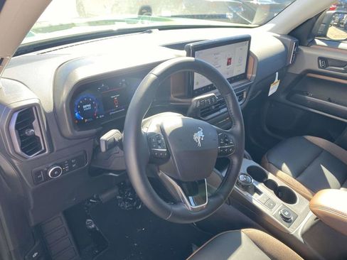 New 2025 Ford Bronco Sport Outer Banks AWD/4WD image 17