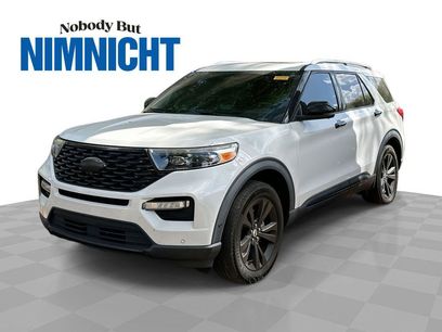 Used 2020 Ford Explorer Platinum w/ Premium Technology Package