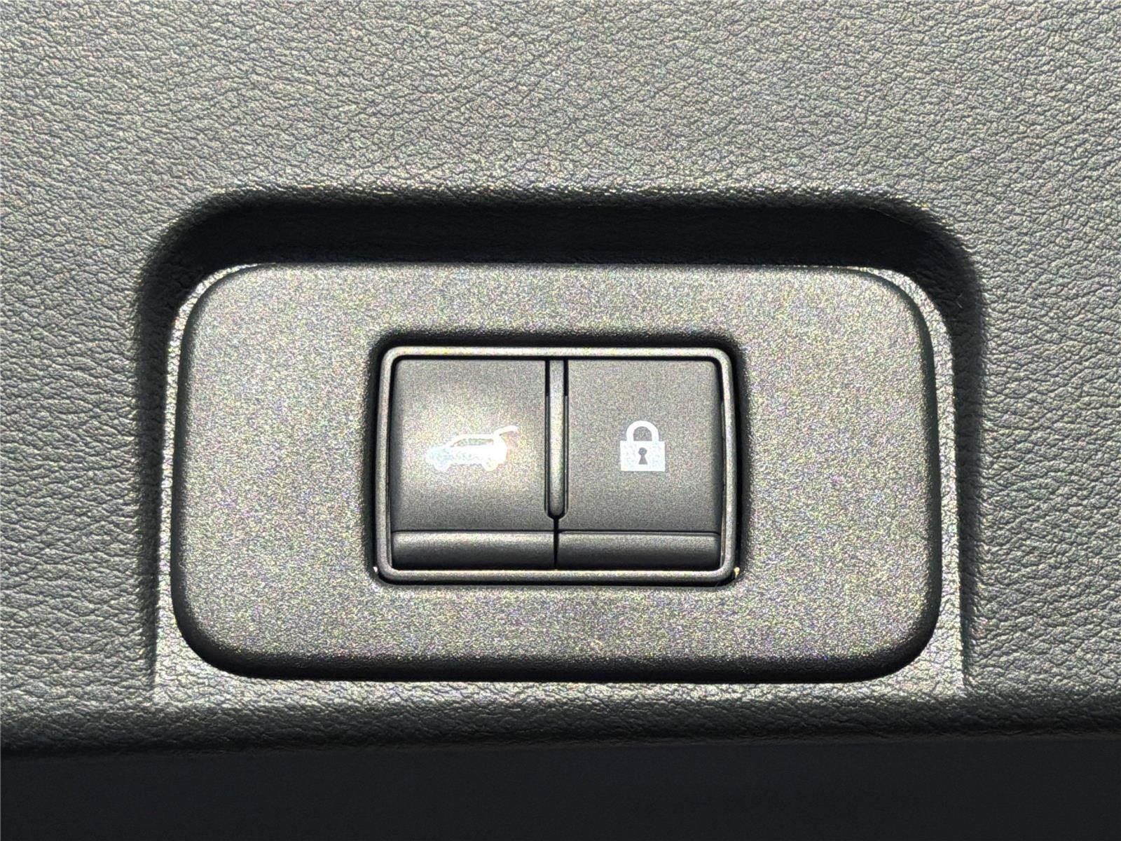 Used 2023 Nissan Rogue Platinum AWD/4WD image 27