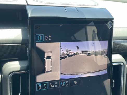 New 2026 GMC Yukon Elevation w/ Elevation Premium Package AWD/4WD image 12