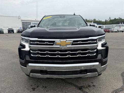 Used 2023 Chevrolet Silverado 1500 LTZ w/ Z71 Off-Road Package AWD/4WD image 2