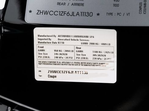 Used 2018 Lamborghini Huracan LP 610-4 AWD/4WD image 98