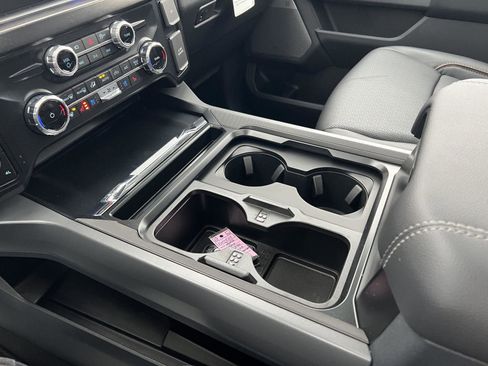 New 2026 Ford F350 Lariat w/ Black Appearance Package image 41