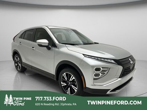 Used 2025 Mitsubishi Eclipse Cross SE AWD/4WD image 1