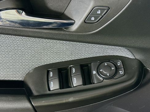 Used 2022 Chevrolet TrailBlazer LT w/ Convenience Package image 24