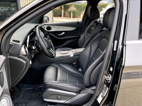 Used 2022 Mercedes-Benz GLC 300 image 7