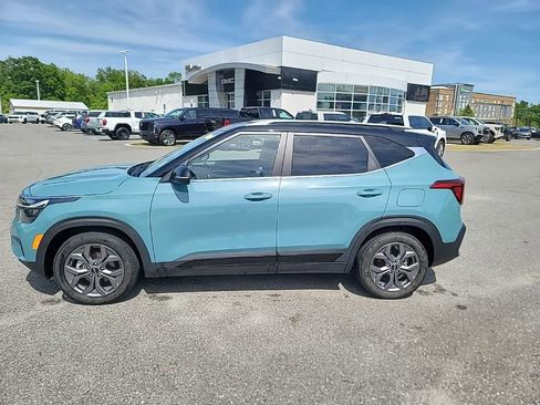 Certified 2024 Kia Seltos S FWD image 4