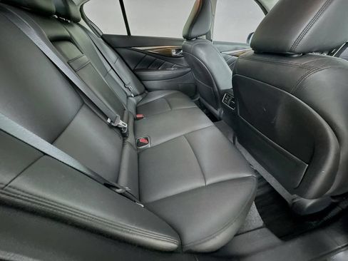 Used 2019 INFINITI Q50 Luxe w/ Essential Package (3.0T Luxe) RWD image 35