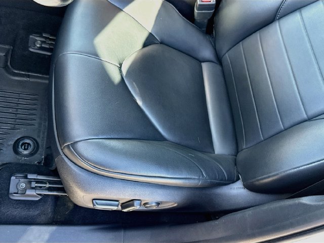 Used 2021 Toyota Highlander XLE AWD/4WD image 20