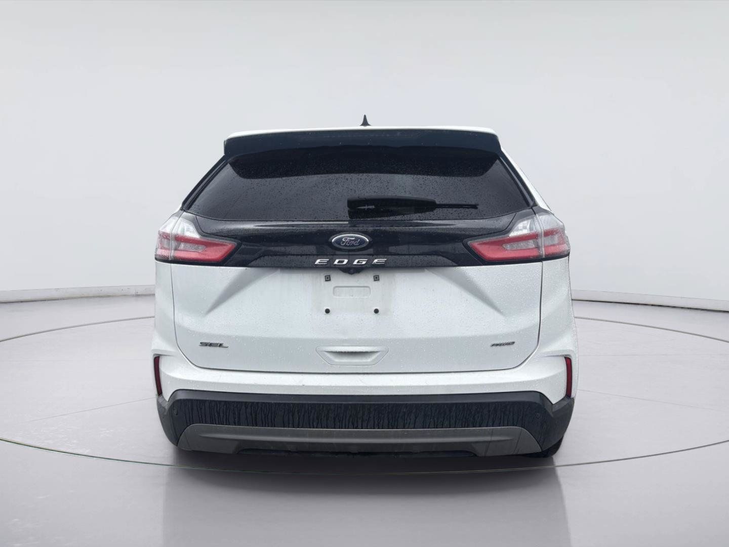 Used 2024 Ford Edge SEL AWD/4WD image 4