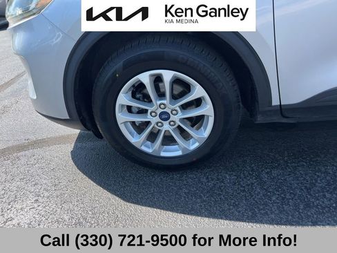 Used 2020 Ford Escape SE AWD/4WD image 16