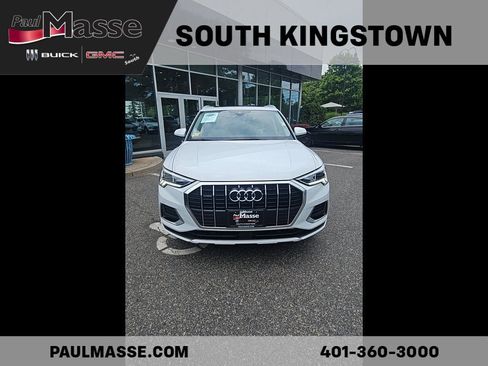Used 2020 Audi Q3 2.0T Premium Plus AWD/4WD image 2