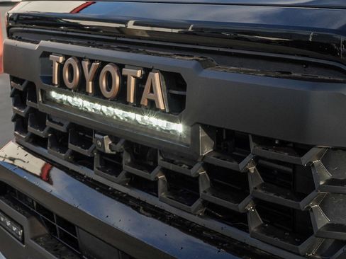 New 2025 Toyota Tacoma Trailhunter image 15