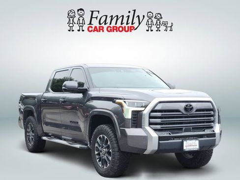Used 2023 Toyota Tundra Limited AWD/4WD image 2