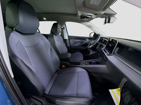 New 2026 Volkswagen Tiguan SE image 27