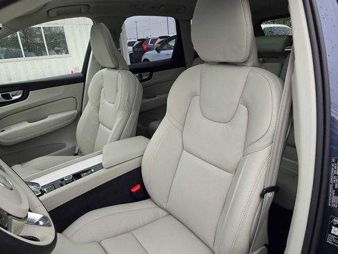 New 2026 Volvo XC60 B5 Ultra w/ Protection Package Premier image 21
