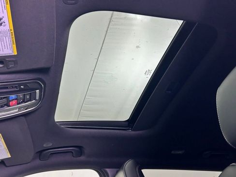 New 2025 Jeep Grand Cherokee L Altitude image 30