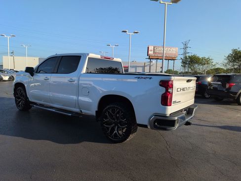 Used 2023 Chevrolet Silverado 1500 LT w/ Protection Package AWD/4WD image 3