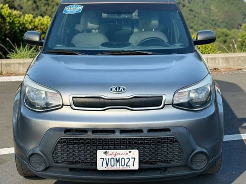 Used 2016 Kia Soul FWD image 4