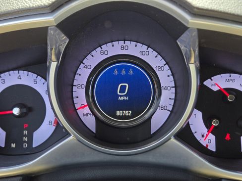Used 2012 Cadillac SRX Luxury FWD image 16